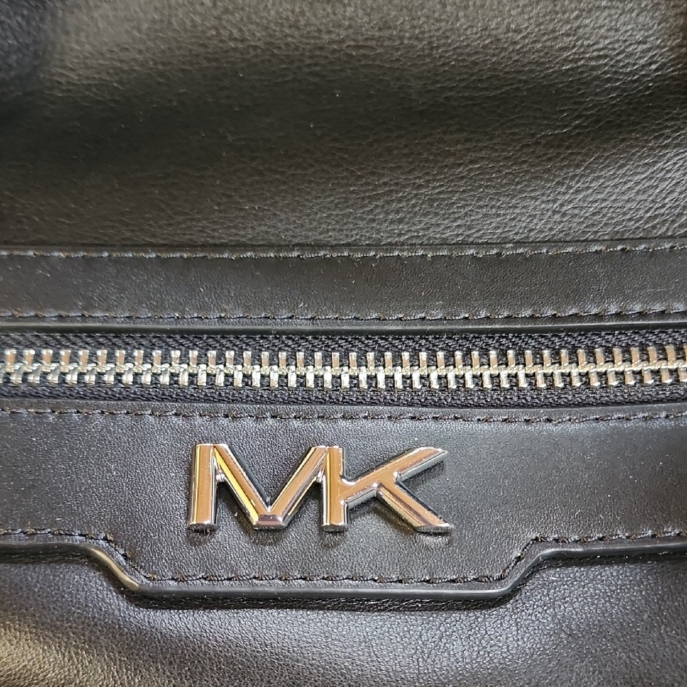 Michael Kors Black Duffel Bag - Varick - Picture 2 of 10